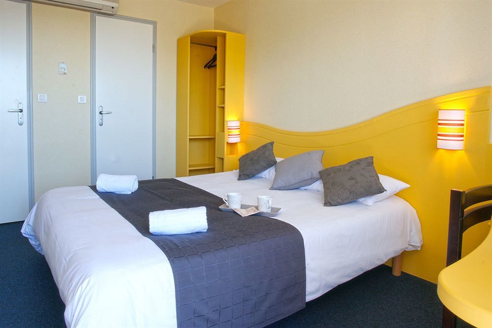 Enzo Hotels Chartres Mainvilliers By Kyriad Direct Екстериор снимка